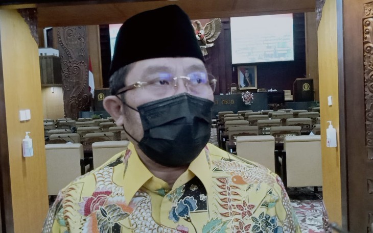 Ketua DPRD Jatim Sahat Tua Simanjuntak