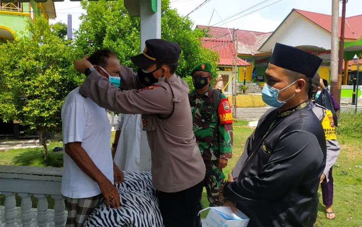 Cegah Penyebaran Covid-19 Polsek Tanjungpinang Kota dan TNI Rutin Gelar Operasi Prokes