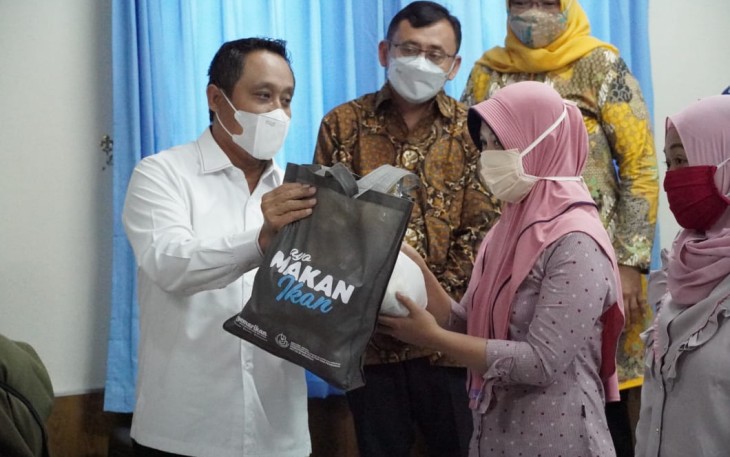 Wabup Safin dukung gerakan makan ikan