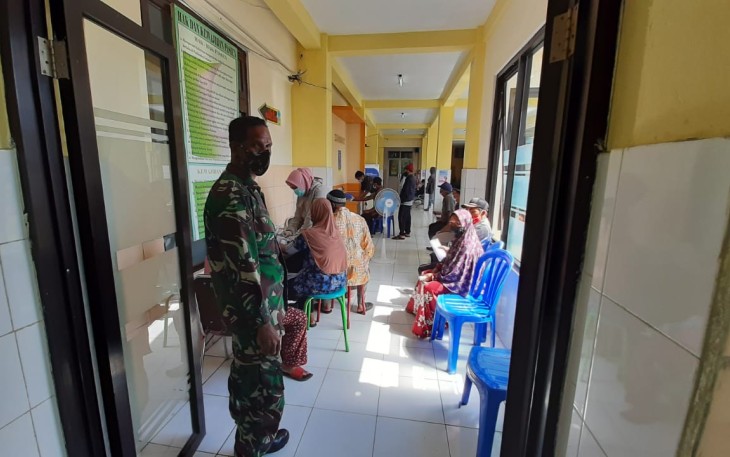 Pelaksanaan Vaksinasi Covid-19 di wilayah Kabupaten Semarang khusunya di Puskesmas Getasan Kecamatan Getasan, Ds Getasan Yang kesekian Kalinya Dalam proses Vaksinasi diprioritaskan kepada Guru dan Lansia (Lanjut usia)