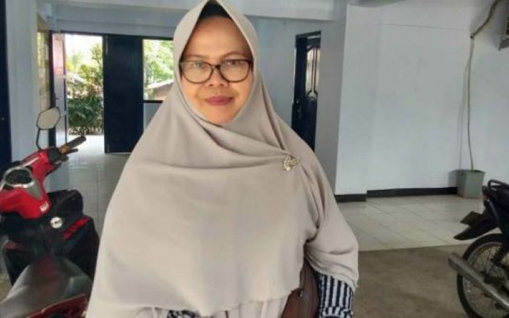 Sistem kegiatan belajar mengajar (KBM) tatap muka setiap sekolah SD dan SMP di Kota Bengkulu kembali dikaji oleh Dinas Pendidikan (Disdik). Mengingat Kota Bengkulu mengalami penurunan tren kasus Covid-19 dalam beberapa minggu ini.