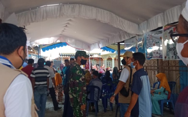 Babinsa Pahandut Sebrang Pantau Acara Pernikahan, Pastikan Prokes Tetap Dijalankan