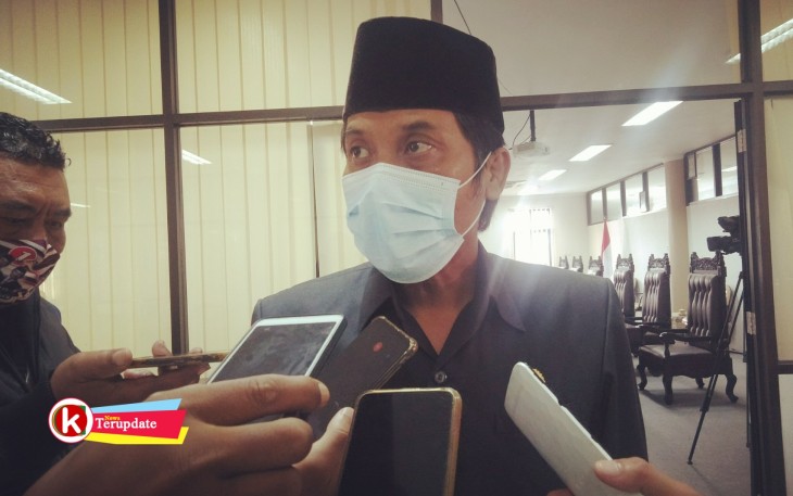 Ketua DPRD Kabupaten Blitar Suwito Saren Satoto (foto : Faisal NR / Klikwarta.com Blitar) 