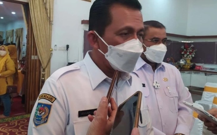 Gubernur Kepulauan Riau Ansar Ahmad