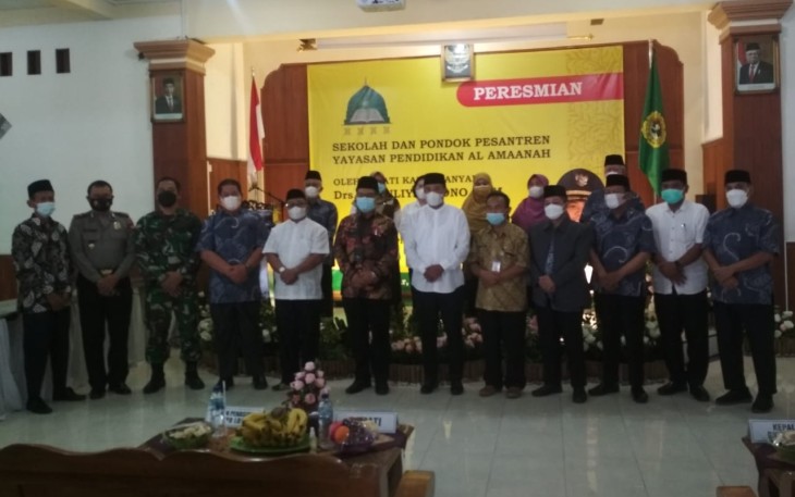 Acara seremonial peresmian Sekolah dan Ponpes Yayasan Pendidikan Al Amaanah