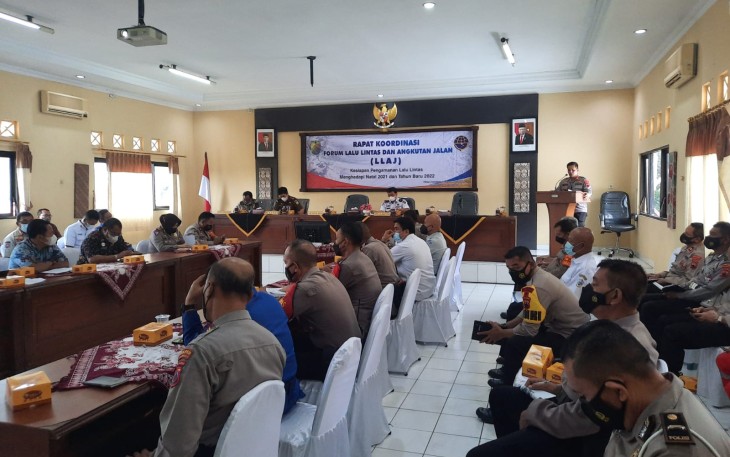  Polres Pekalongan Kota menggelar rapat koordinasi lintas sektoral menghadapi Operasi Lilin 2021
