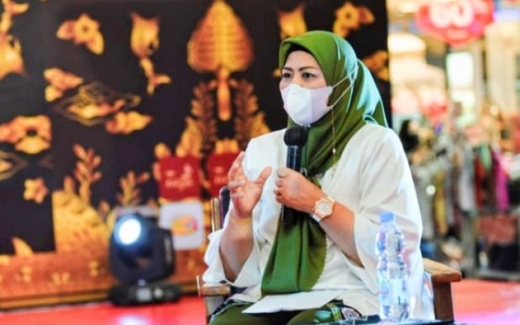Dewi Ansar : Batik Kepri Untuk Dorong Pemulihan Ekonomi
