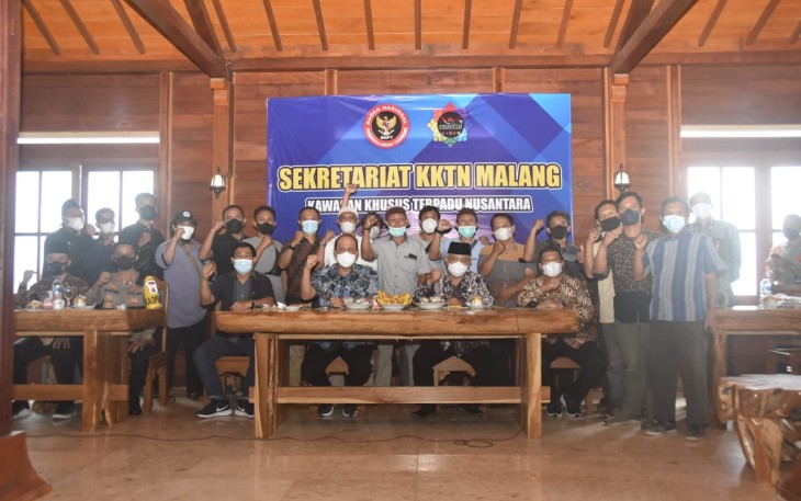 Bupati Malang, Drs. H.M. Sanusi, MM, menyambut kunjungan kerja dari Kepala Badan Nasional Penanggulangan Teroris (BNPT)
