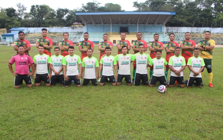 Laga Persahabatan Kodim 0209/LB VS FKGOR Berakhir Dengan Skor 3-2