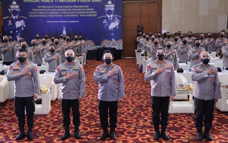  Kapolri Jenderal Listyo Sigit Prabowo menghadiri rapat koordinasi analisa dan evaluasi (Anev) Inspektorat Pengawasan Umum (Itwasum) Polri, di Yogyakarta