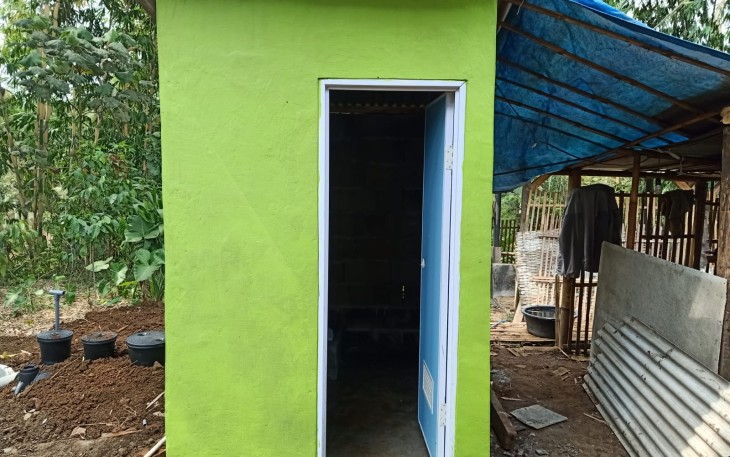 Satgas TMMD Bangun Jamban Buat Warga Tulungrejo