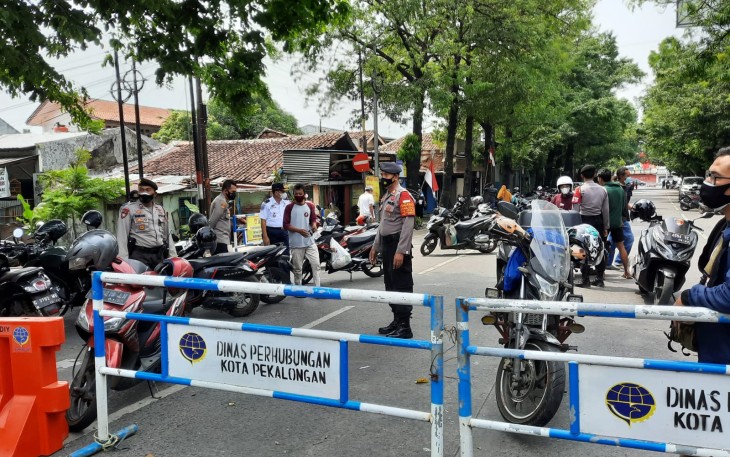 Polres Pekalongan Kota Bersama Forkopimda Intensifkan Operasi Yustisi Dan Swab massal.