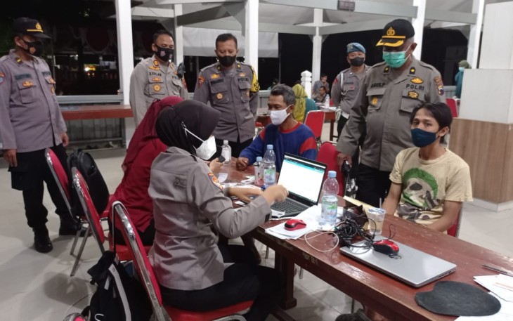 Jajaran Polres Kendal laksanakan monitoring Vaksinasi di Kecamatan Weleri