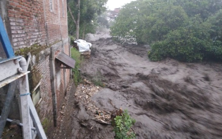 Banjir bandang 