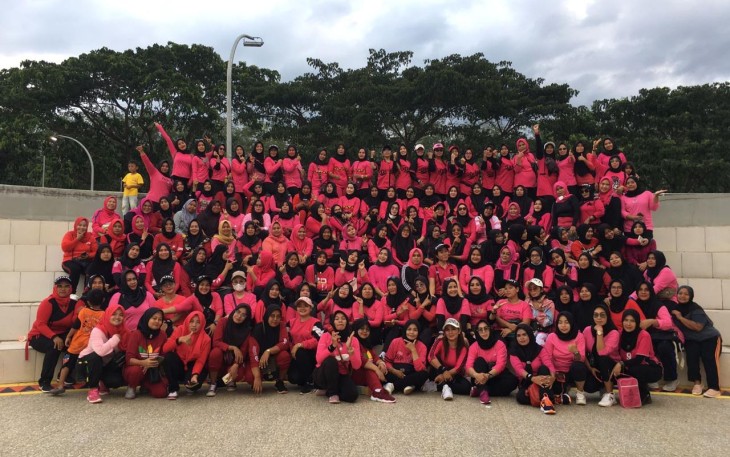Sanggar Ajeng Aerobic Memeriahkan Hari Ibu Di Lapangan Andan Jejama 