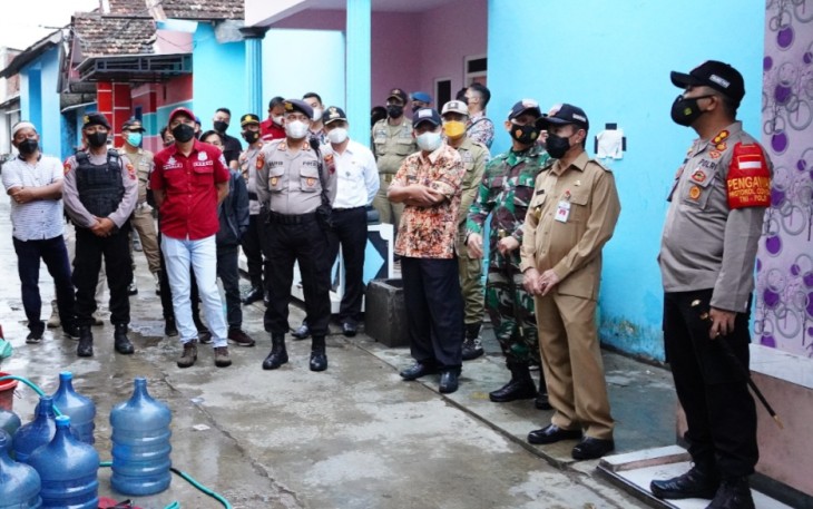 Penutupan lokalisasi lorong indah