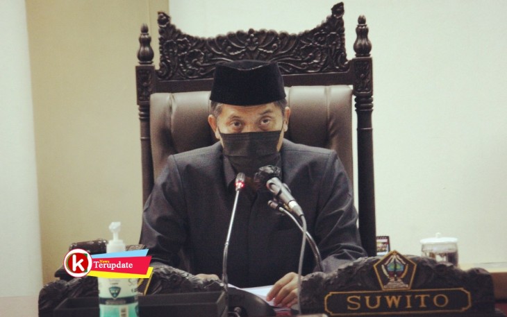 Ketua DPRD Kabupaten Blitar Suwito Saren Satoto (foto: Faisal NR / dok. Klikwarta.com)
