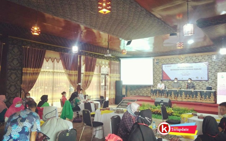 Kondisi Acara Pelatihan Bisnis Kaum Disabilitas Kabupaten Blitar (foto : Faisal NR / Klikwarta.com)