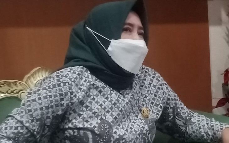 Wakil Ketua DPRD Jatim Anik Maslachah