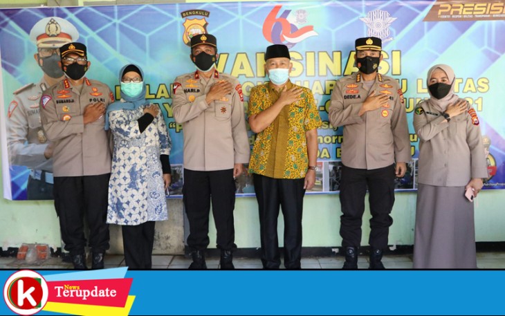 Polda Bengkulu Gelar Vaksinasi di Sekolah