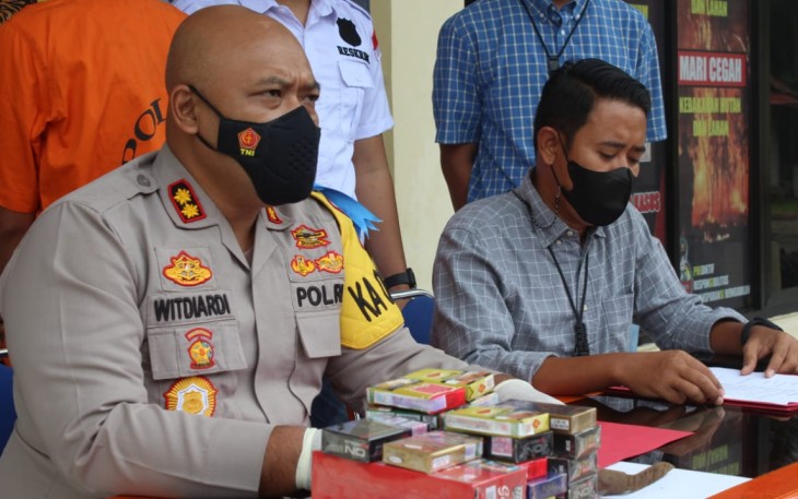 Kapolres Mukomuko AKBP Witdiardi SIK MH l Saat Melakukan Konferensi Pers 