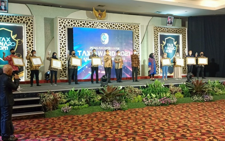 Bapenda Kabupaten Tulungagung Adakan Penganugerahan Tax Award Yang Pertama di Tahun 2021 