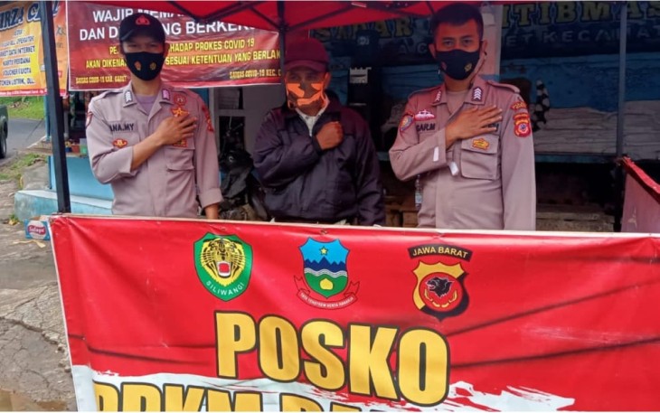 Kapolsek Hilman: Program ‘Cisompet Bermasker’ Salah Satu Himbauan Prokes di Cisompet