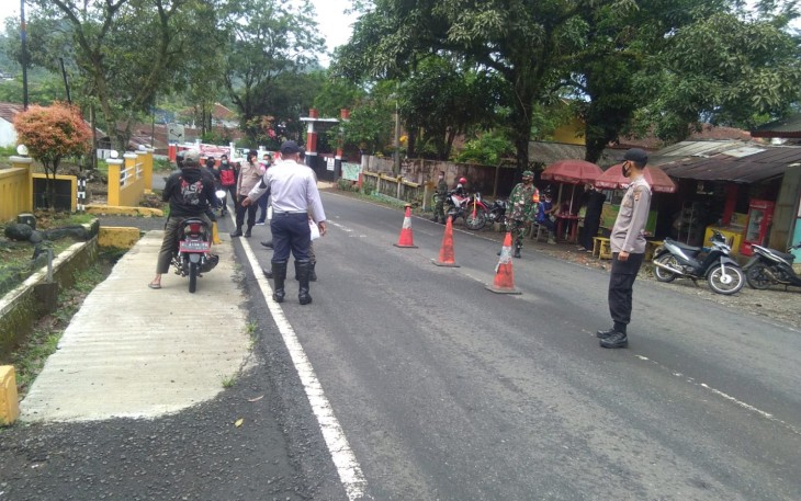 Giat Operasi Yustisi PPKM Darurat Level 3, Di Wilayah Hukum Polsek Cisompet