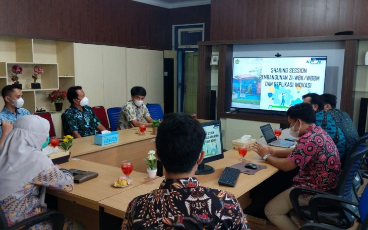 KPPN Mukomuko berbagi pengalaman meraih WBK dan replikasi inovasi kepada KPPN Manna
