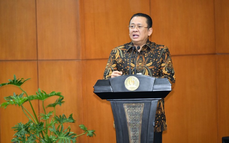 Bamsoet dalam Focus Group Discussion kerjasama MPR RI dengan Brain Society Center (BS Center) tentang Kebijakan Bank Tanah, di Komplek MPR/DPR/DPD RI, di Jakarta, Kamis (1/12/22).