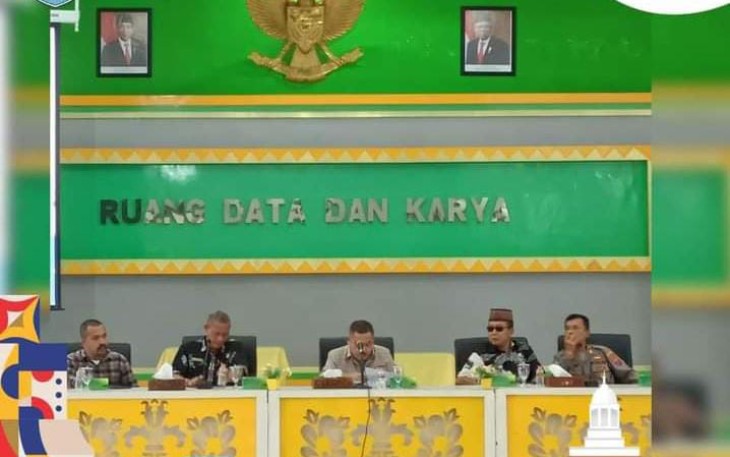 Pemerintah Kabupaten Labuhanbatu saat rapat bersama