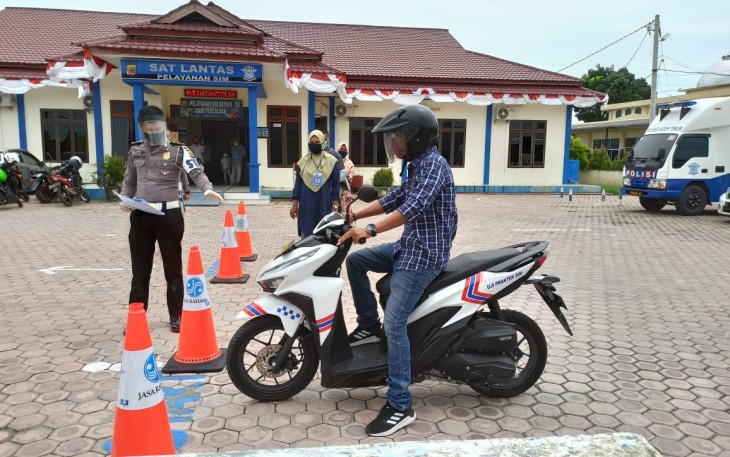 Bimbel Gratis Bagi Pemohon SIM