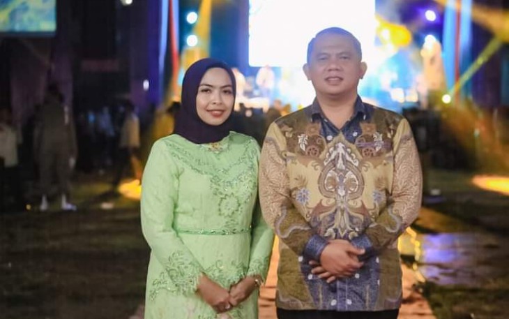 Bupati Labuhanbatu dr.H.Erik Adtrada Ritonga, MKM, didampingi Wakil Bupati Labuhanbatu Hj.Ellya Rosa Siregar,S.Pd, MM 