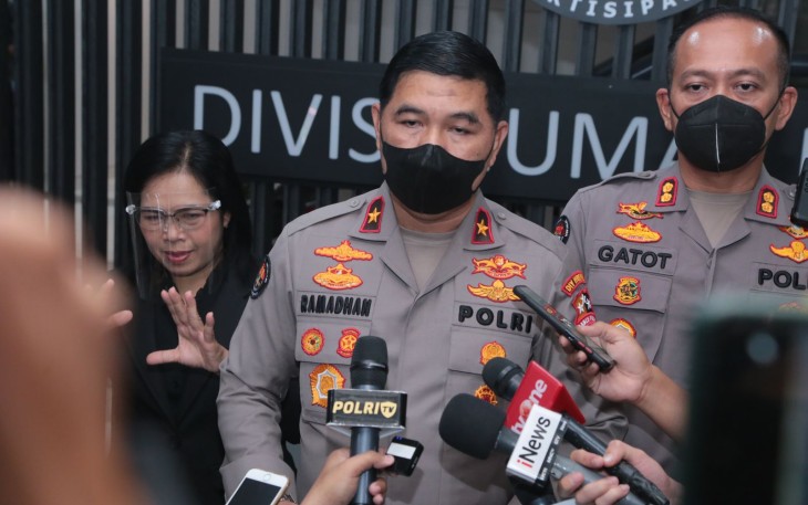 Kepala Bagian Penerangan Umum Divisi Humas Polri Brigjen Ahmad Ramadhan kepada wartawan, Sabtu (1/1/2022).</p>