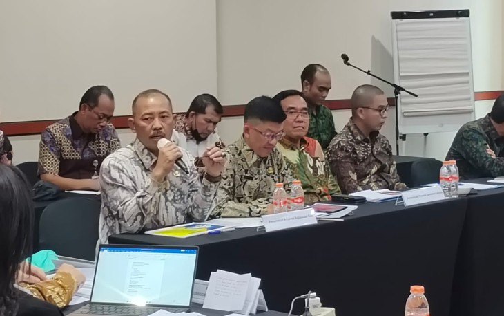 Sekda Adi saat ikuti Uji Publik Monev KIP di Hotel Redtop, Jakarta, Selasa (01/11).