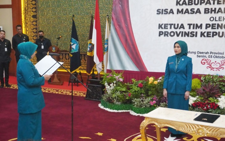 Hafizha Rahmadhani Putri saat dilantik sebagai Ketua TP PKK Kabupaten Bintan.