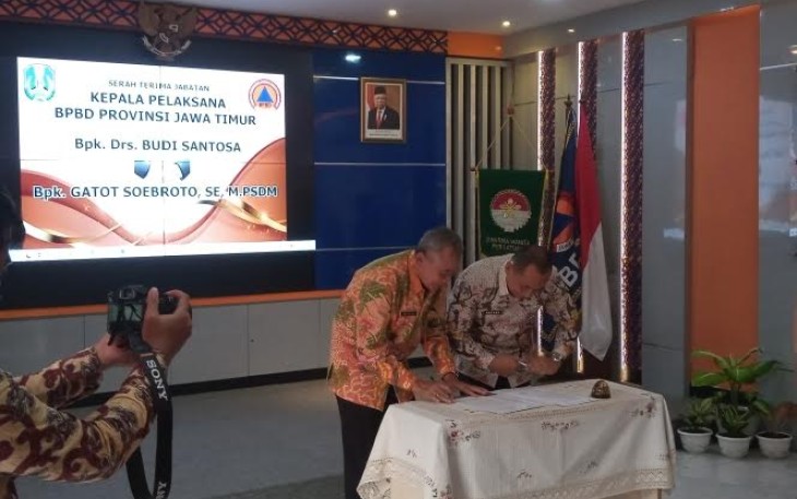 Serah Terima Jabatan Kalaksa BPBD Jatim 