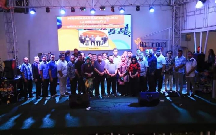 Foto bersama saat acara
