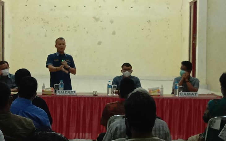 Rapat Realisasi Plasma Perkembunan Sawit Bersama Bupati Gumas 