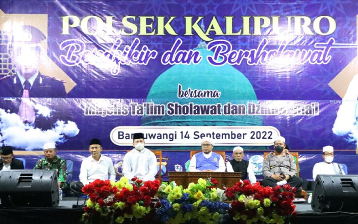 Polresta Banyuwangi saat Gelar Dzikir dan Sholawat