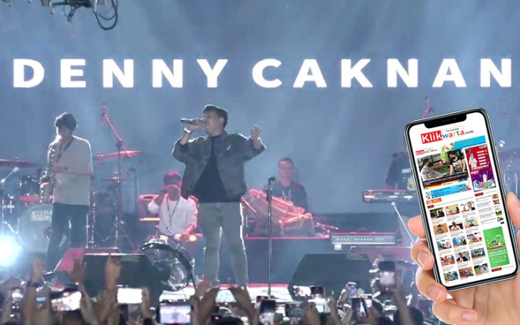 Penampilan penyanyi Denny Caknan dalam Konser Musik Hari Jadi Kabupaten Karanganyar ke-105, di alun-alun setempat pada Rabu (23/11/2022) malam. (Foto : Istimewa)