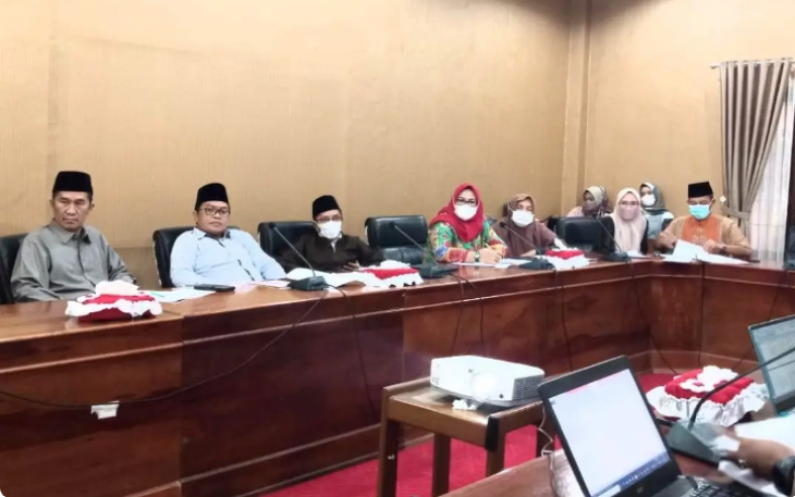 Rapat Penyempurnaan Raperda Retribusi PBG
