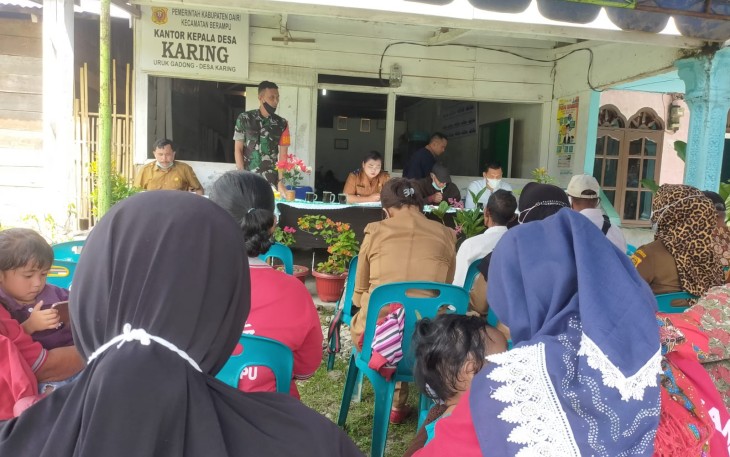 Musrenbang Desa Karing, Babinsa Sidikalang Dukung RKPdes di Wilayah Binaan 