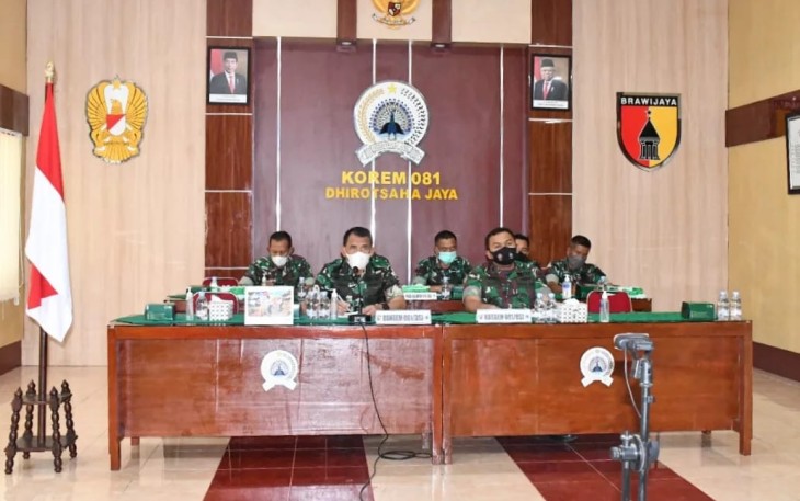 Danrem 081/DSJ Ikuti Pencanangan TNI-AD Manunggal  Air Bersih oleh Kasad Jenderal Dudung 
