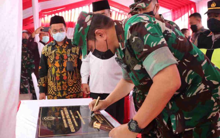 Danrem 052/Wkr Resmikan Bangunan Renovasi Kantor Koramil 07/Pondok Aren