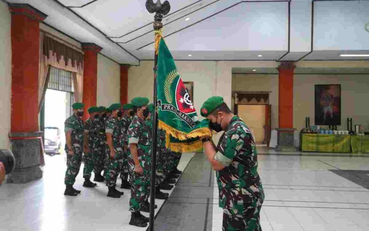 Resmi, Letkol Inf Hari Sandhi Chrishandoko, Jabat Kasiter Kasrem 163/Wira Satya
