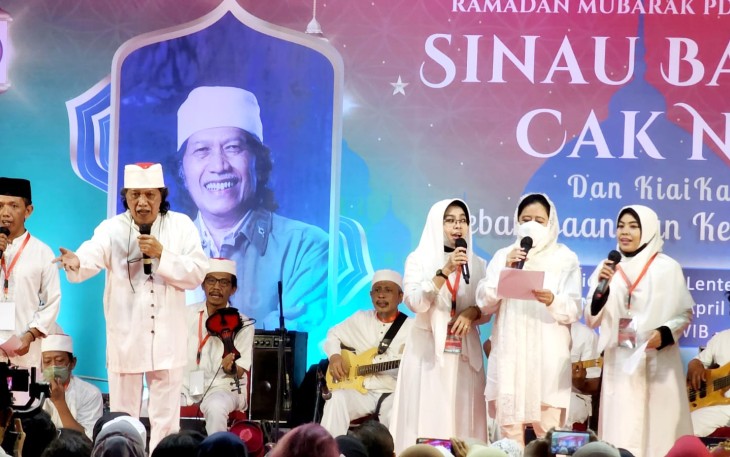 Cak Nun: Mbak Puan Jauh Lebih Tajam dan Bijaksana