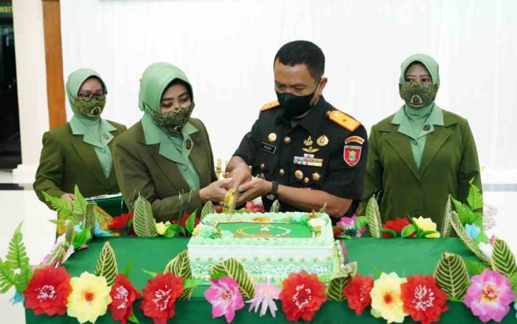 HUT Persit Ke 76, Ketua Persit KCK Koorcab Rem 091 Gelar Syukuran Secara Sederhana