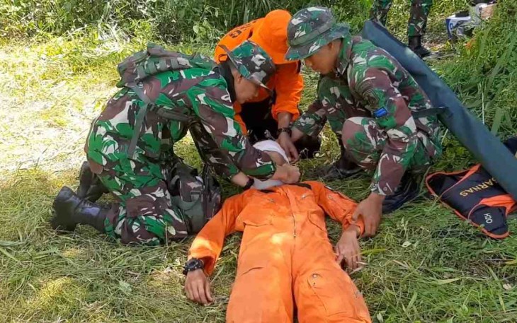 Jalin Sinergitas, Lanudal Kupang Latihan Bersama dengan SAR Kota Kupang