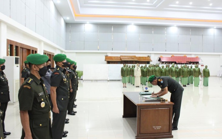 Sertijab Pamen Golongan IV Kodam XII/Tpr